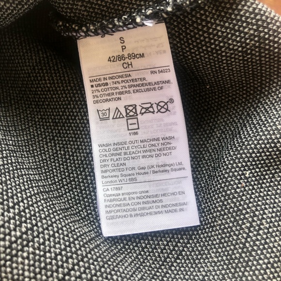 BANANA REPUBLIC BLK/WHT TWEED TOP SM - Picture 7 of 8